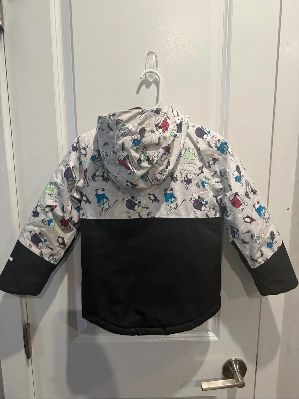 The North Face Kids Black Lower & White Printed‎ Hooded Puffer Jacket 4T